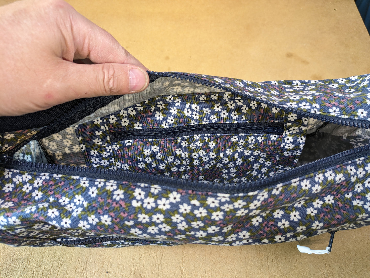 Ax bag in blue floral pattern